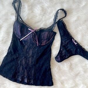 Y2K Victoria’s Secret lace cami set